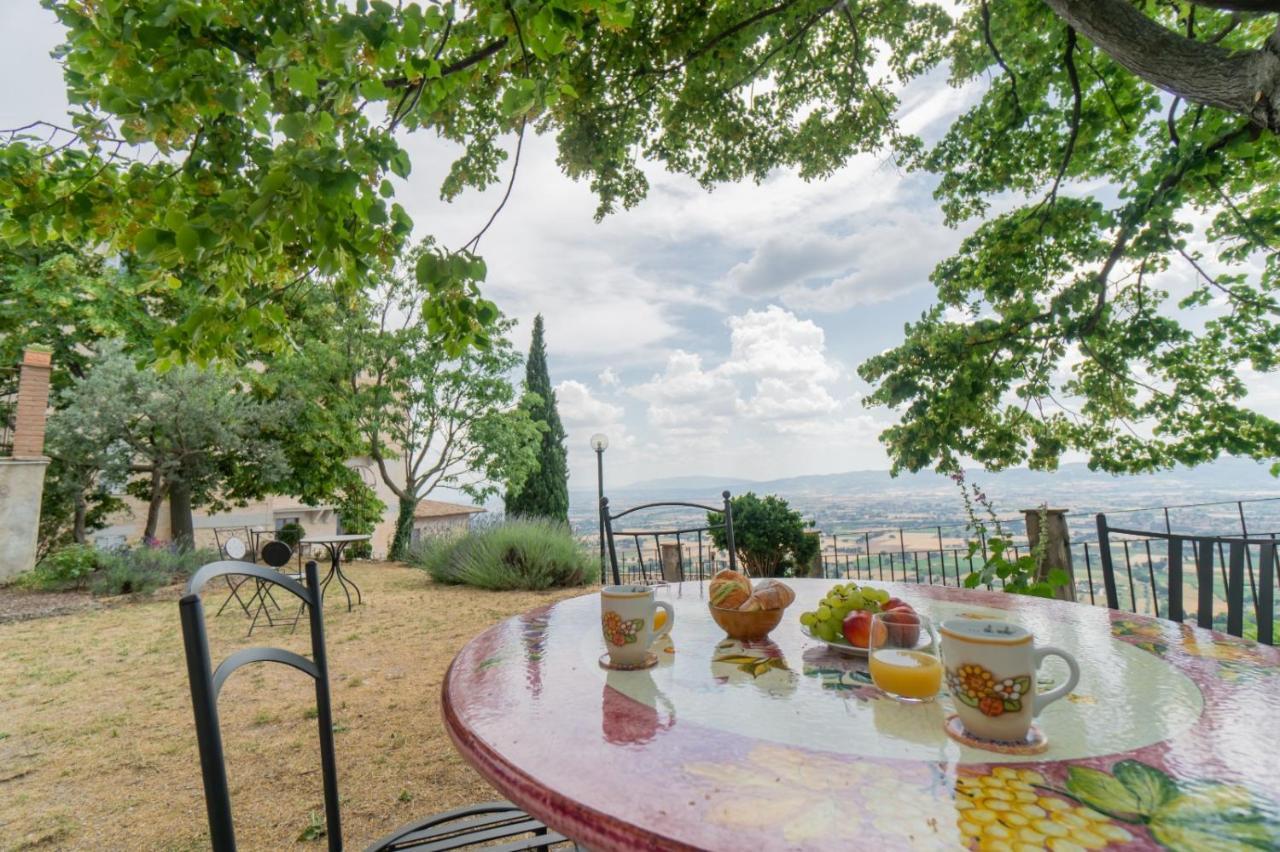 Residenza Messer Pajola Assisi Exteriör bild